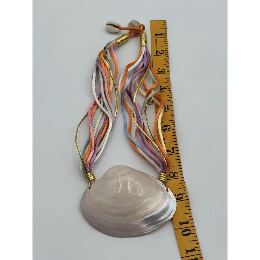 Vintage Mother of Pearl Shell Necklace Multi Strand Pastel Boho Chic Beach Ocean